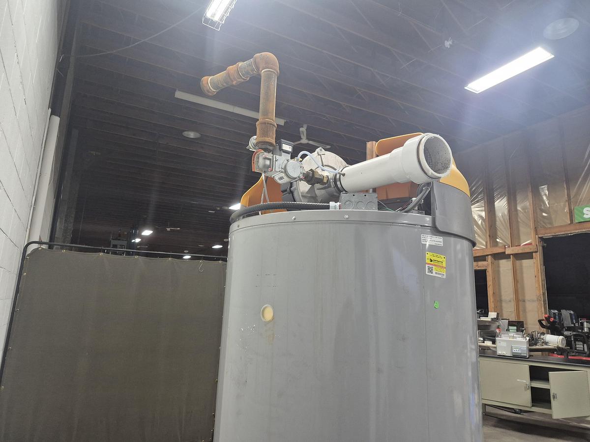 Used A.O. Smith Cyclone MXi Gas Water Heater