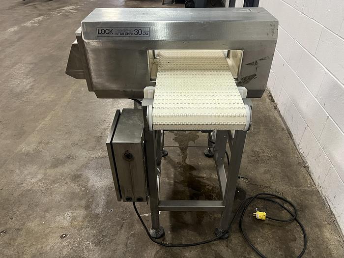 Used LOCK 30 CXE Metal Detector + 3' Conveyor