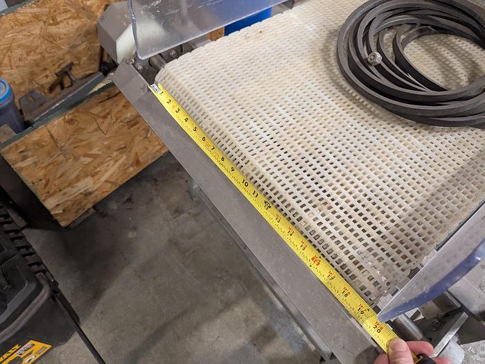 Used Loma IQ2 Metal Detector