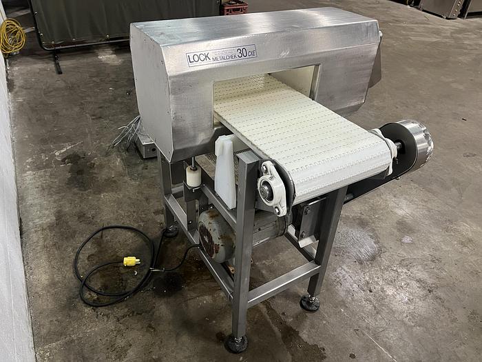 Used LOCK 30 CXE Metal Detector + 3' Conveyor
