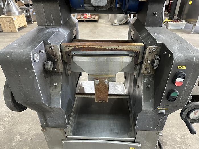 Used Tecna Saima R256