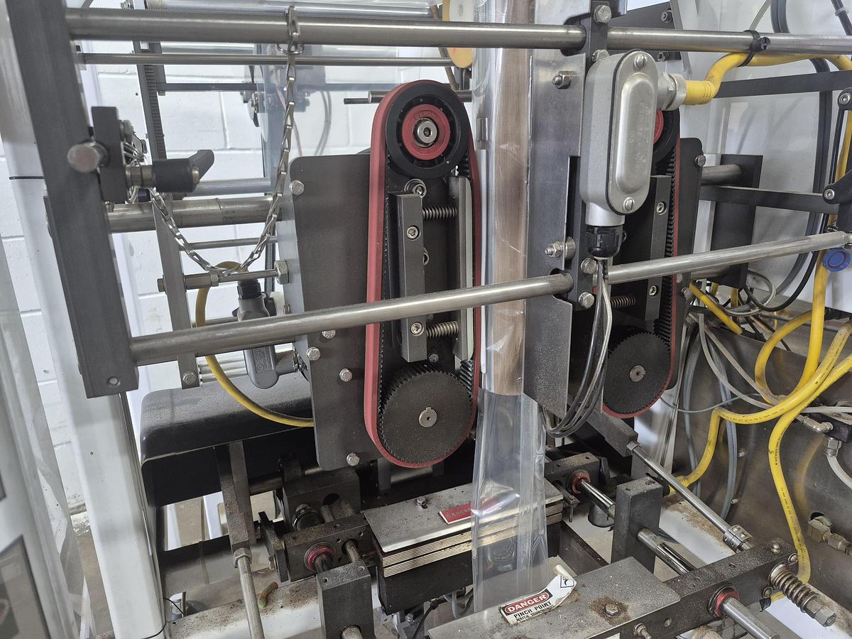 Used Matrix Packaging Machinery Vertical Form-fill-Seal Bagger