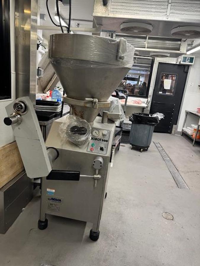 Used Vemag Robot 500 Stuffer with Bin Loader