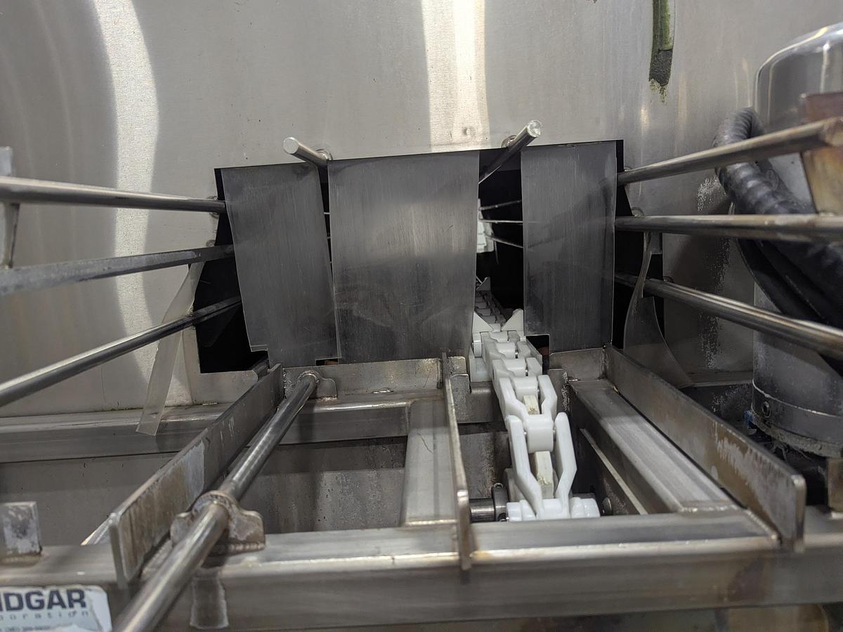 Used Andgar Tray Washer with Infeed & Outfeed Conveyors