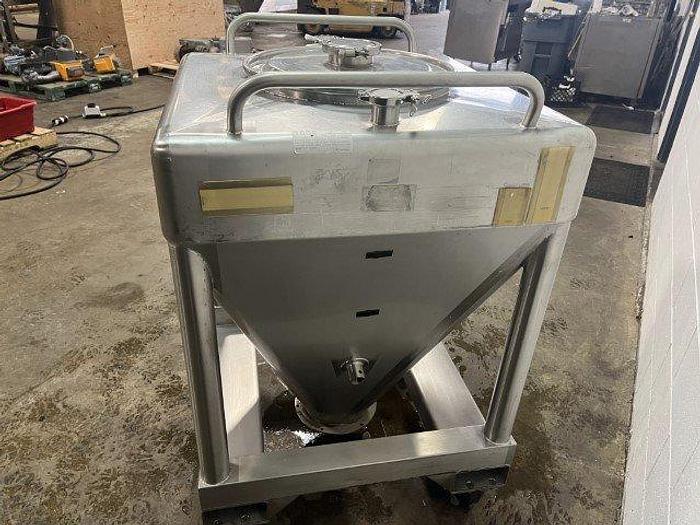 Used SS 10 CF Charge Tote Bin