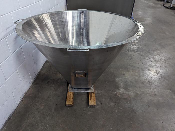 Used 100 Gallon SS Hopper