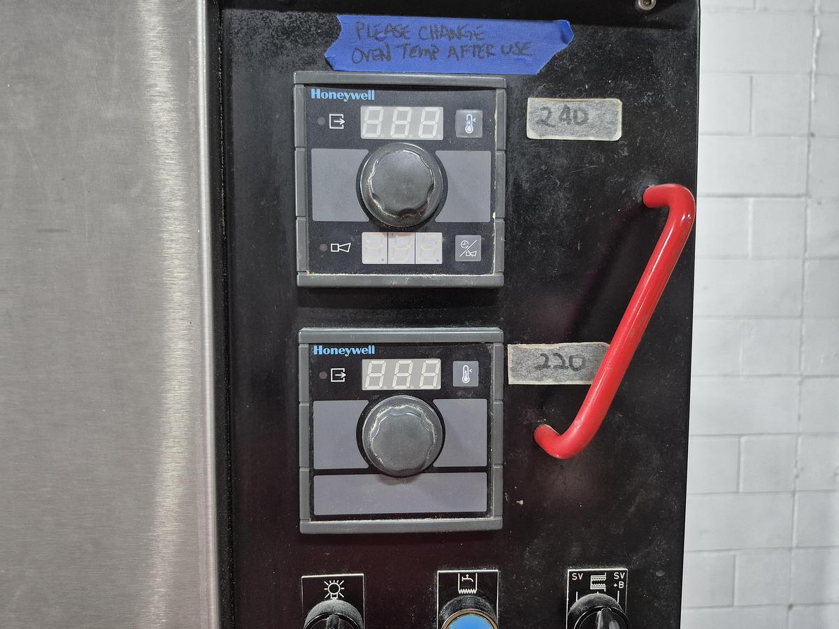 Used Bongard M3I 4-Deck Commercial Electric Oven