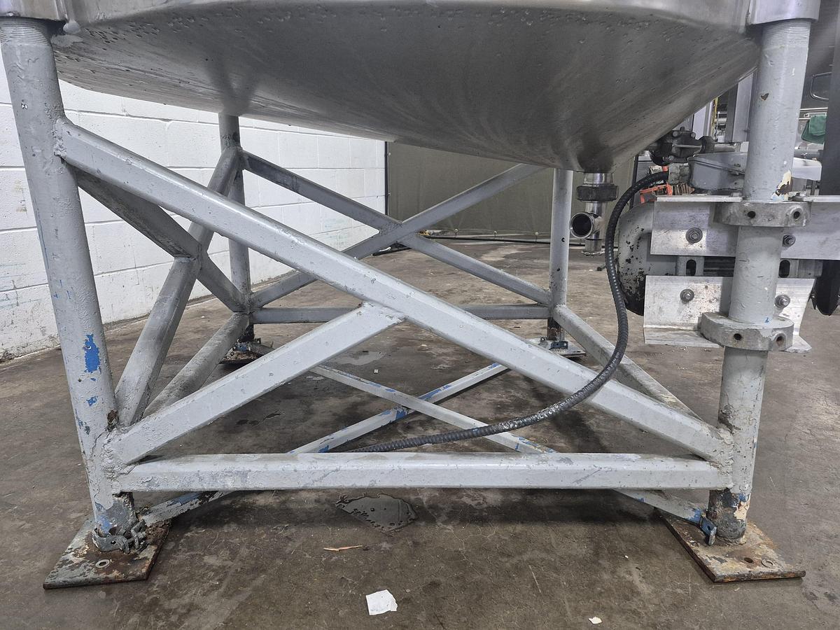 Used 3000L Mixing Tanks