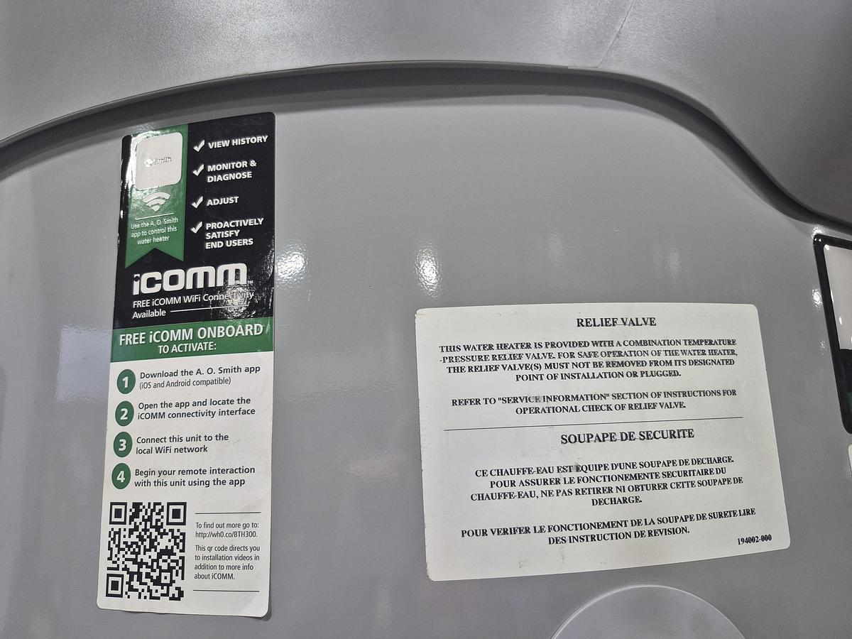 Used A.O. Smith Cyclone MXi Gas Water Heater