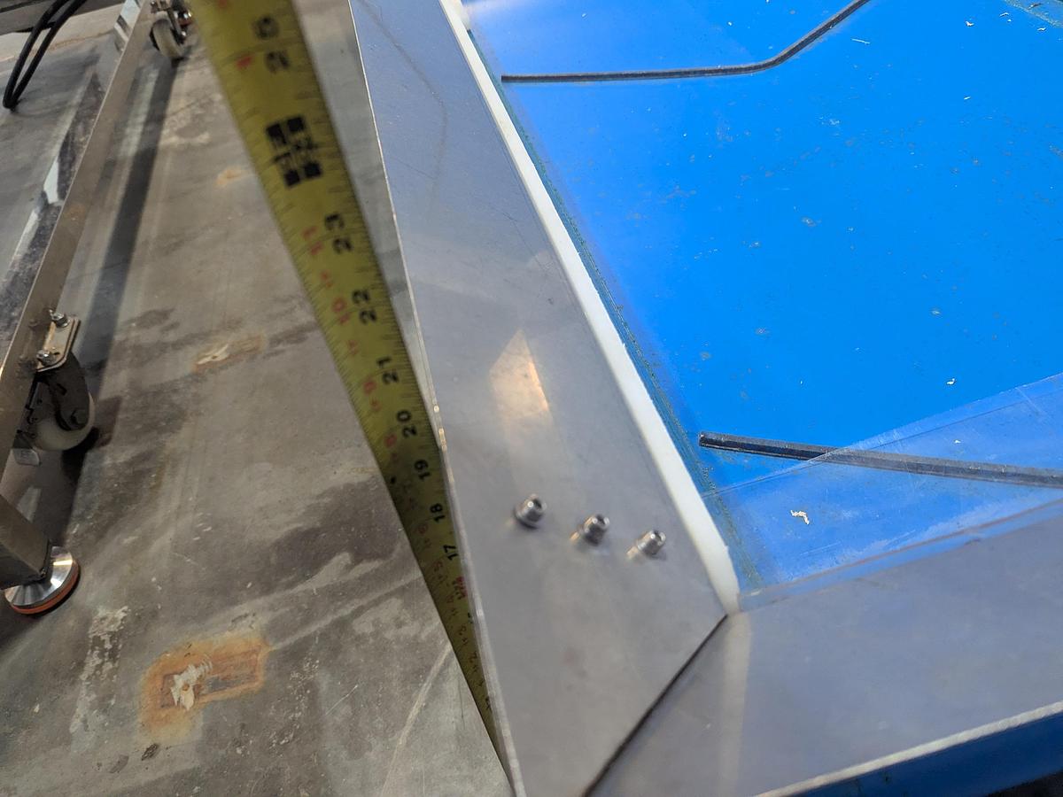 Used 5' High Incline Conveyor 