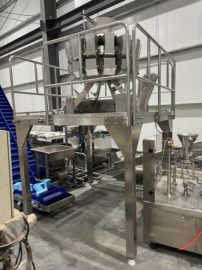 Used Foshan Samfull Packaging Machine with Z-Style Conveyors, Multihead Scales, Mezzanine and Bagger