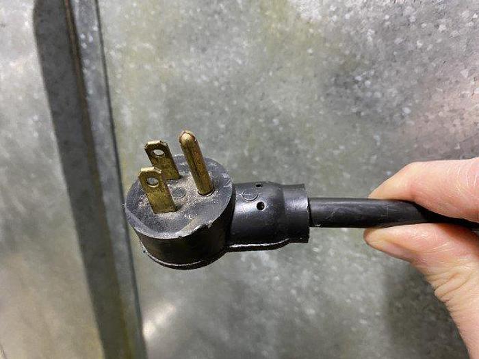 Used Continental 1RF Refrigerator-Freezer