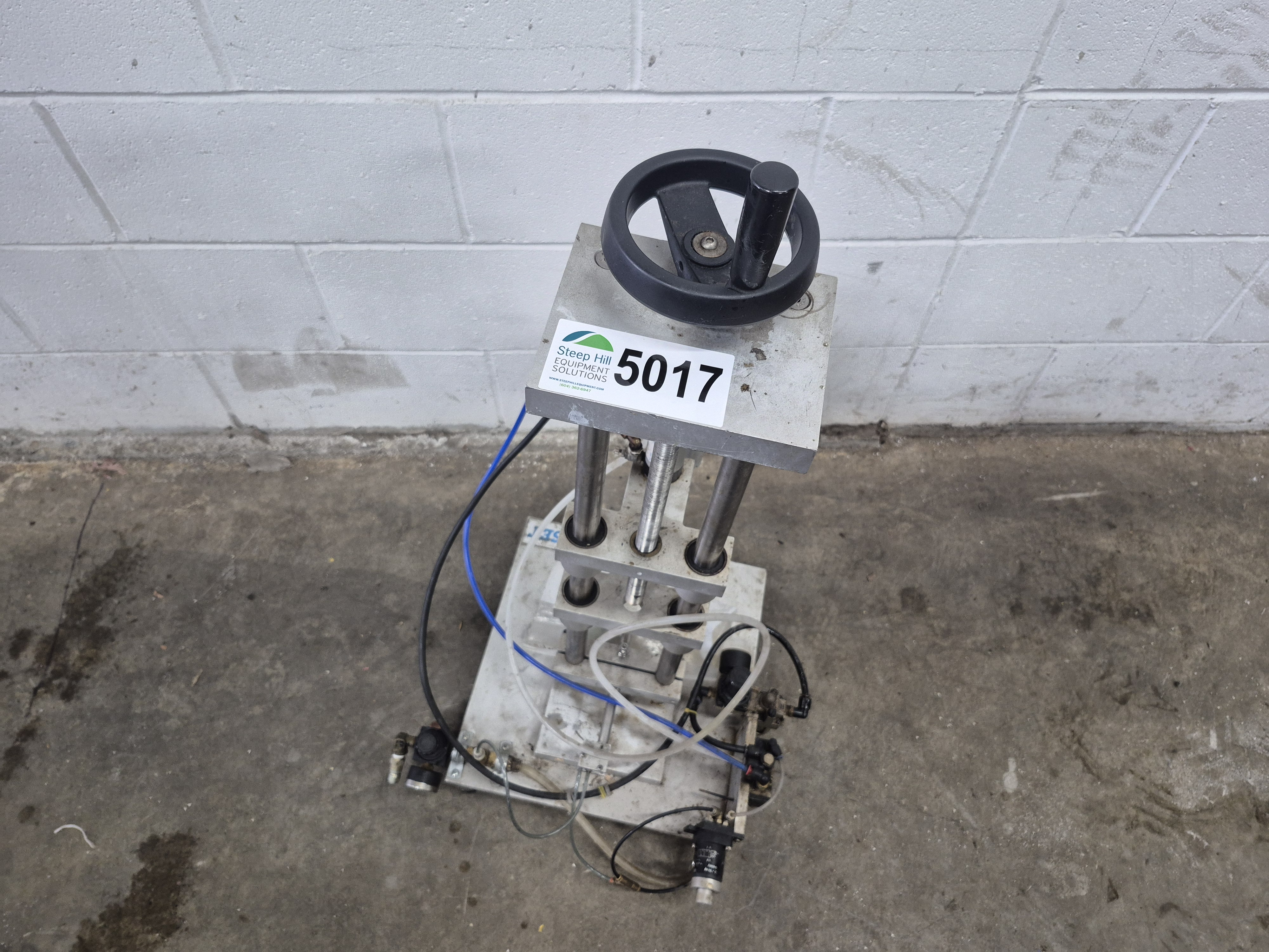 Used Asset Capper Machine