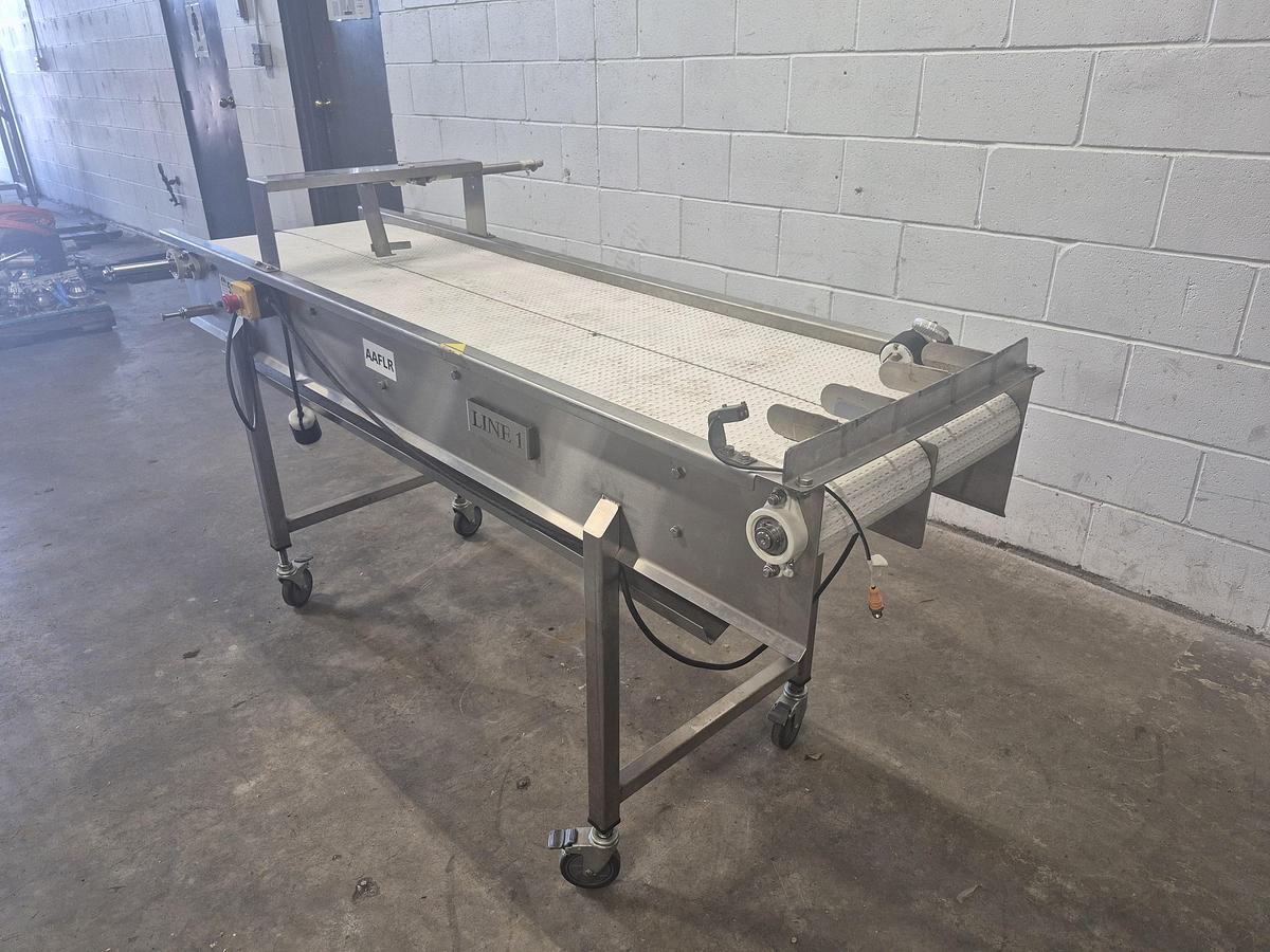 Used 5.10 ft Flat Belt Conveyor 