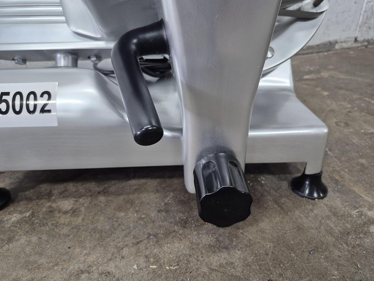 Used Globe G12 Manual Slicer