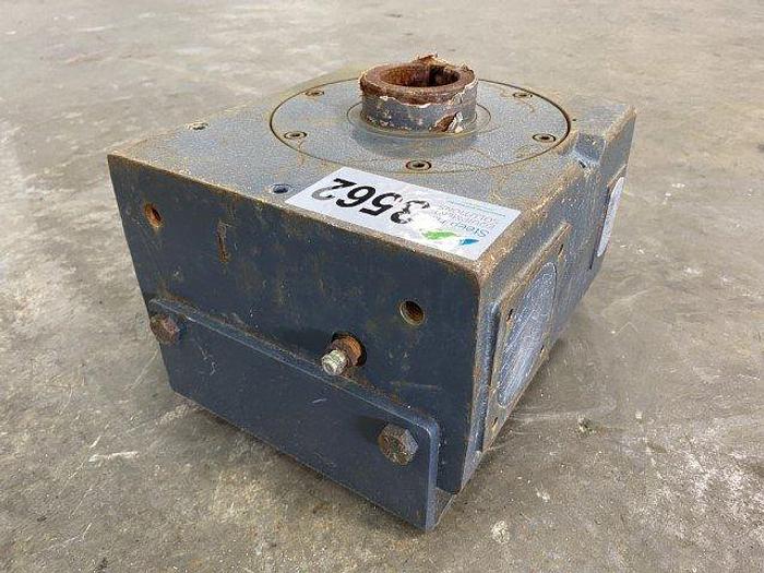 Used Hub City 383 PowerCube Worm Gear Drive