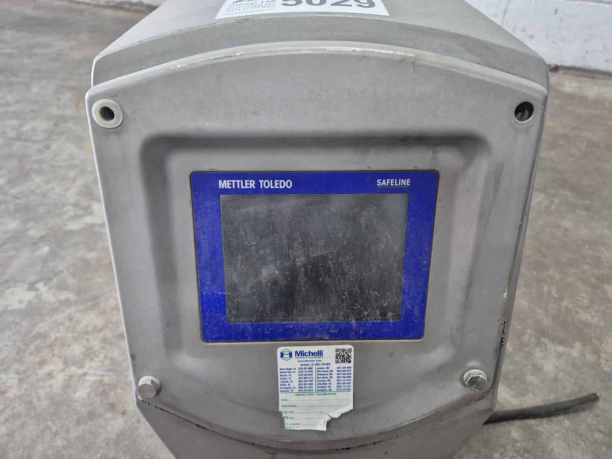 Used Mettler-Toledo Safeline Metal Detector