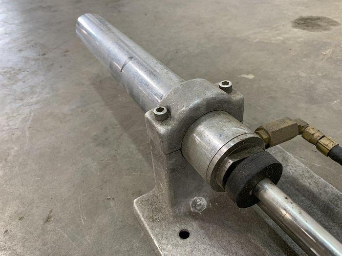 Used Pneumatic Ham Roll Stretch Clipper