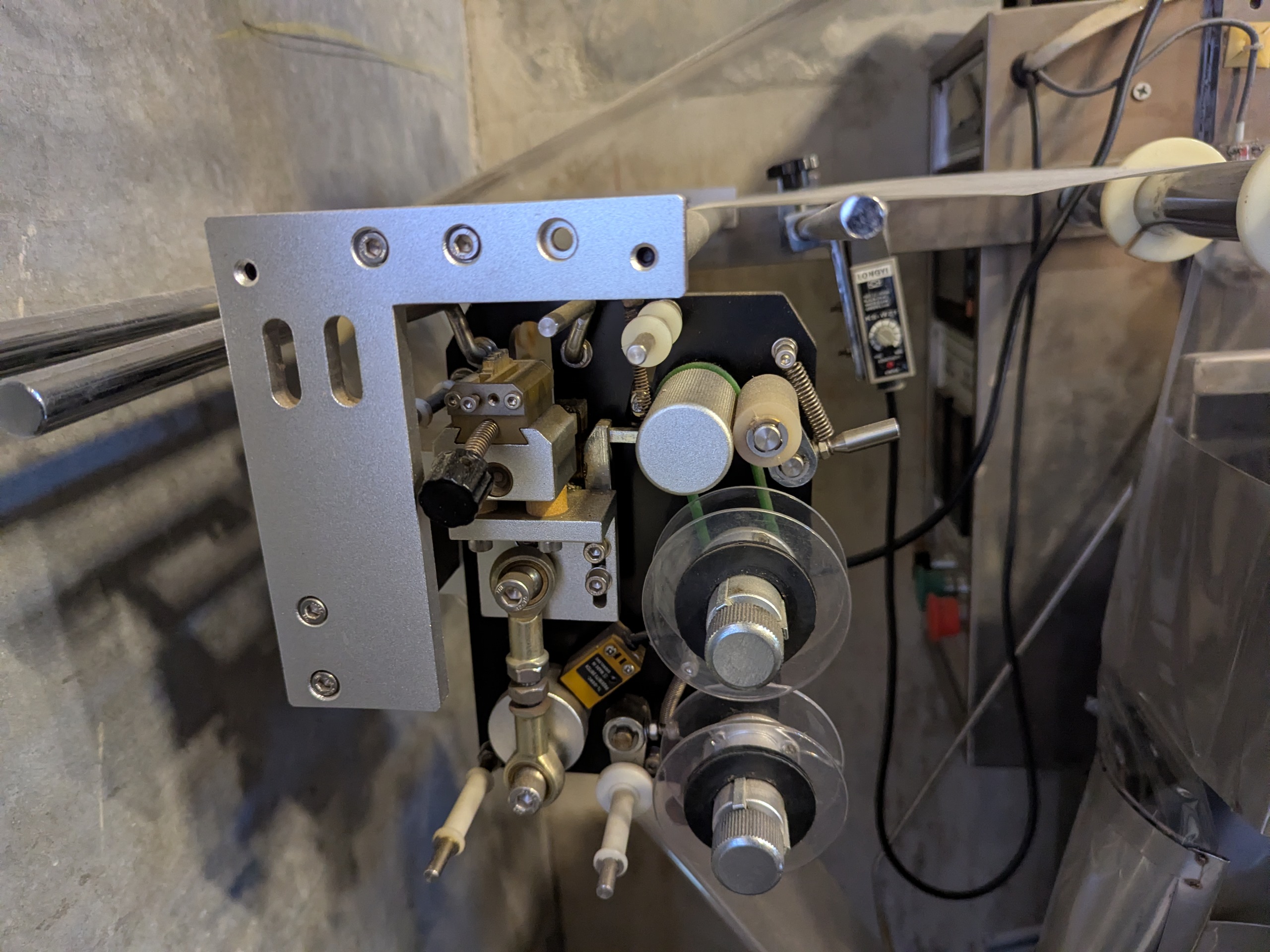 Used Flow Packer with Bucket Infeed