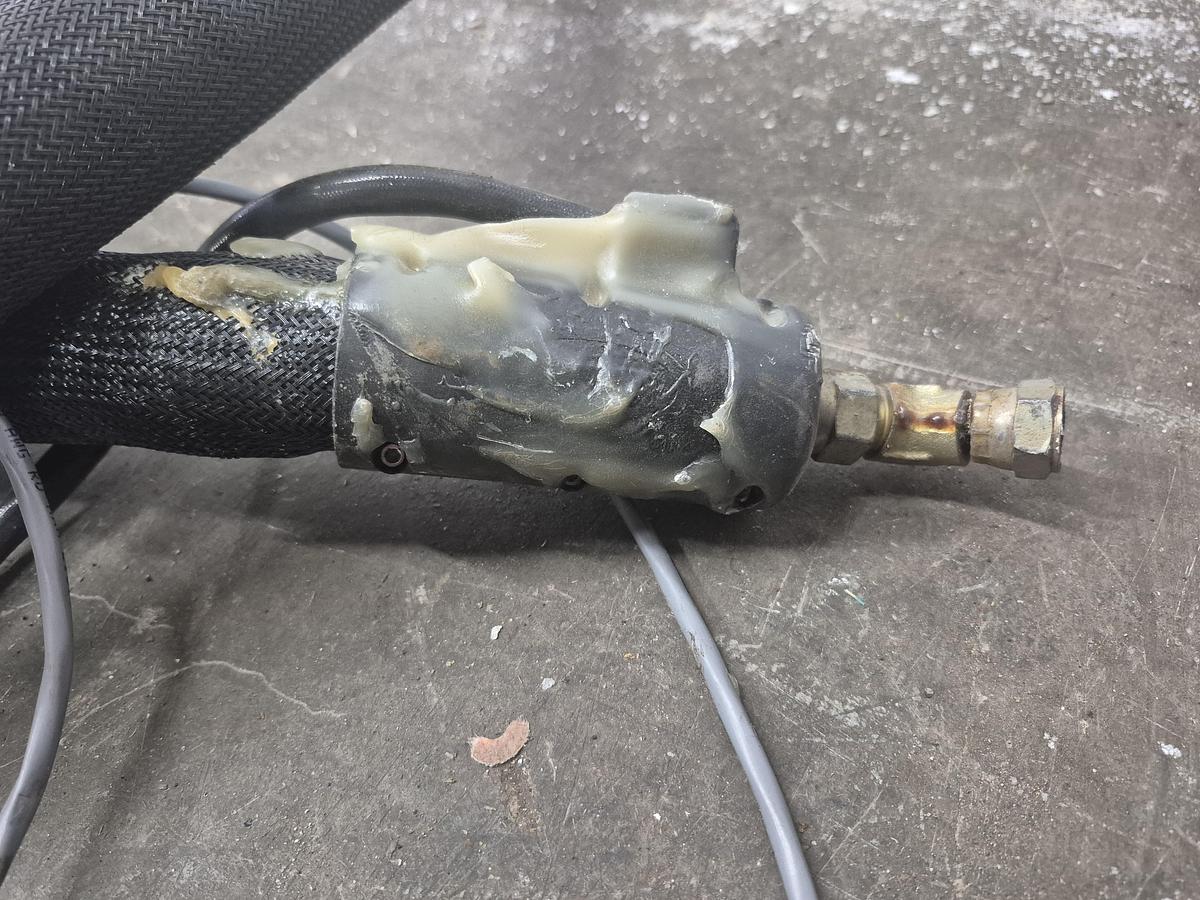 Used Kamis KB50-1M Hot Melt Glue Hose