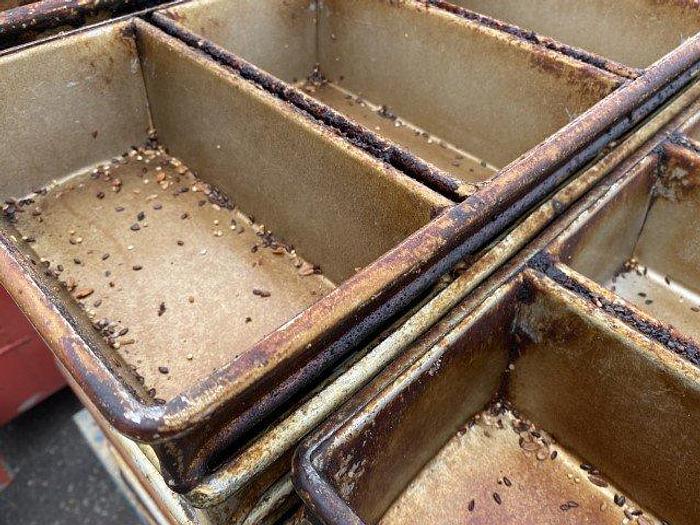 Used 5-Loaf Baking Pans
