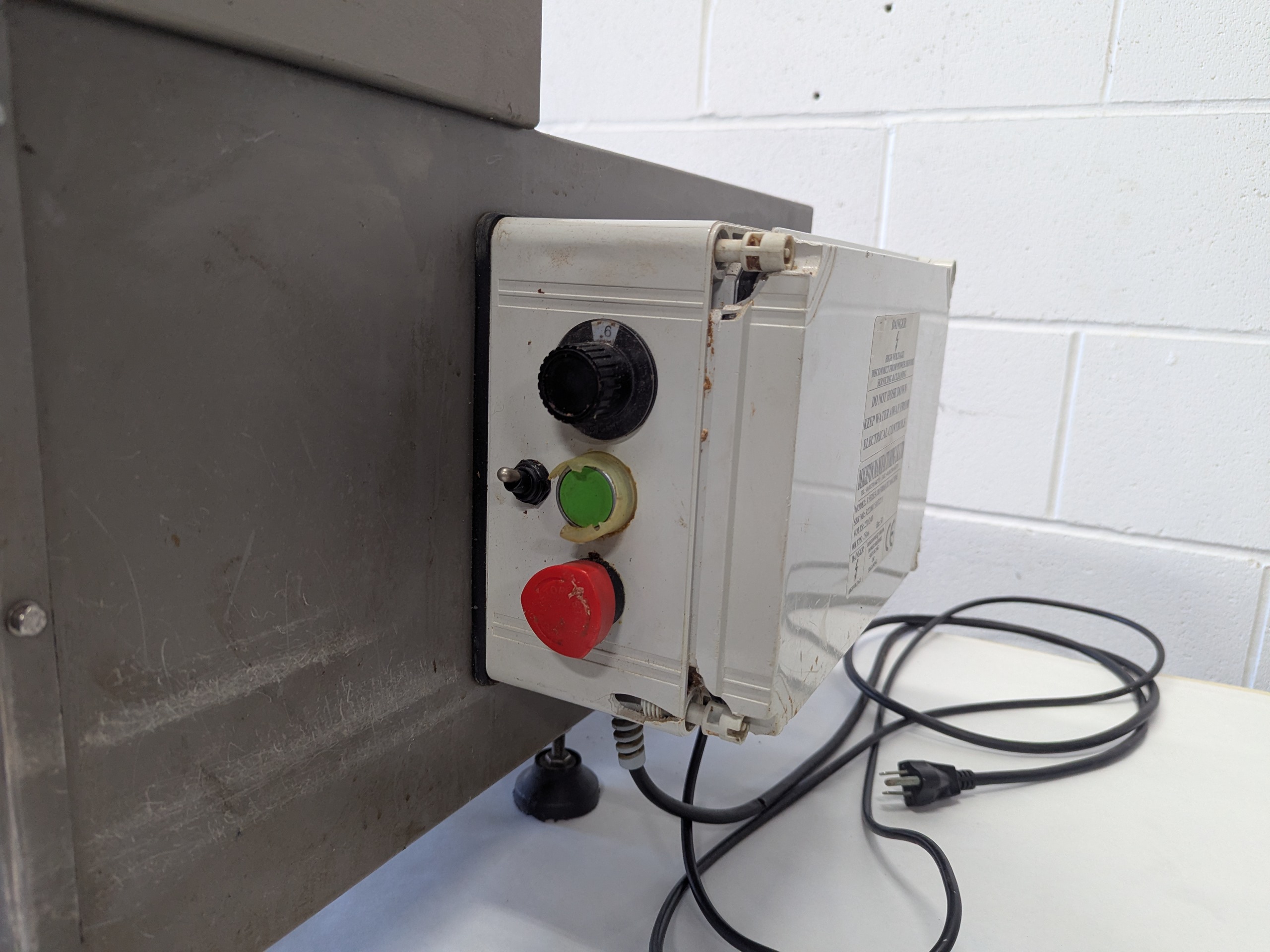 Used Deighter R180 Formatic Despositor 