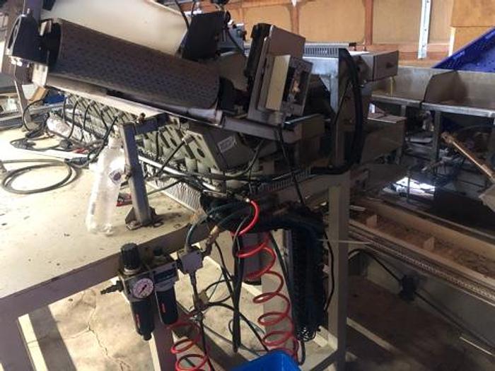 Used A&B 9-Lane Linear Weigh & Fill for Clam Shells