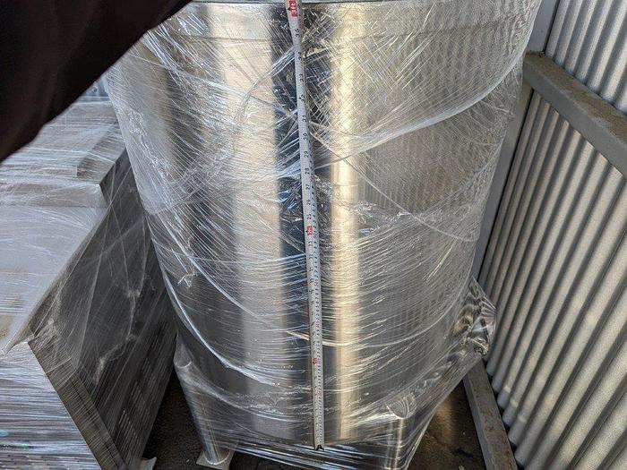 Used SS Tank with Immersion Heater