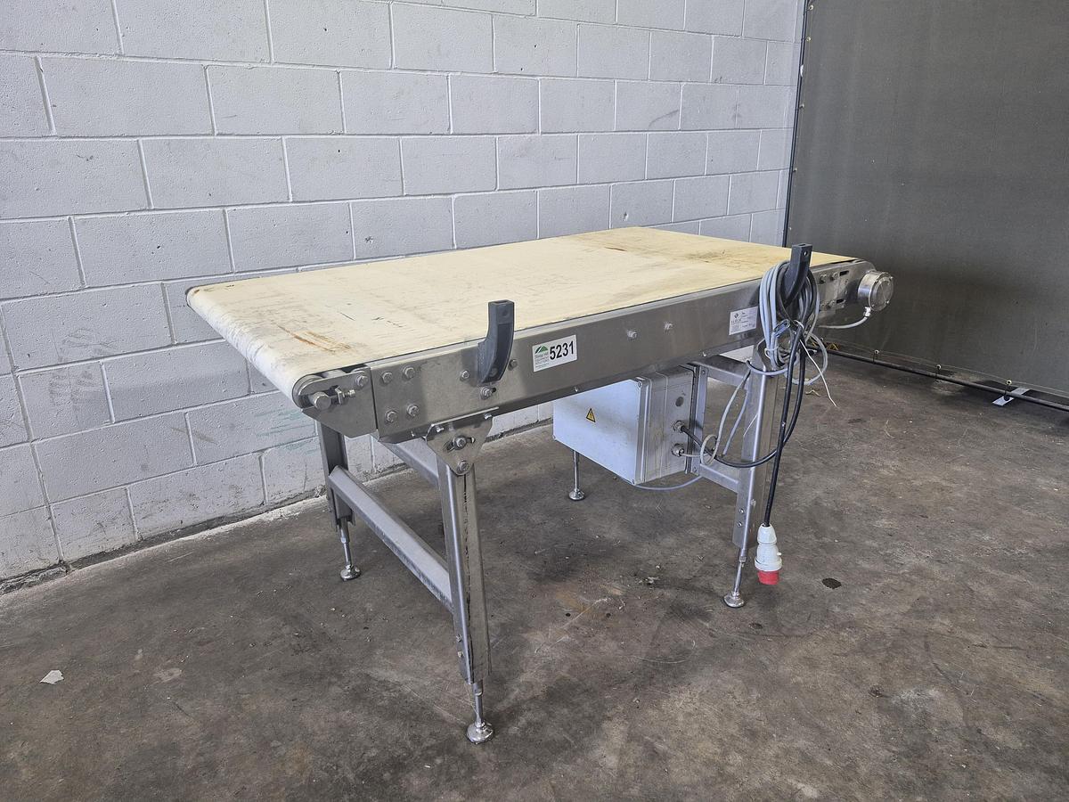 Used 4.75 ft Flat Belt Conveyor