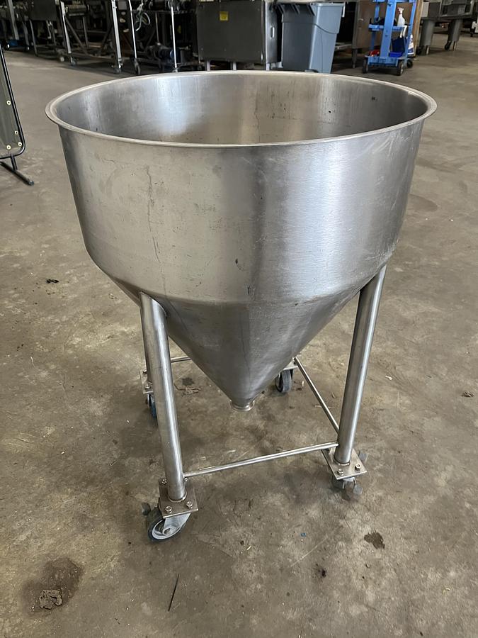 Used Rolling SS Hopper