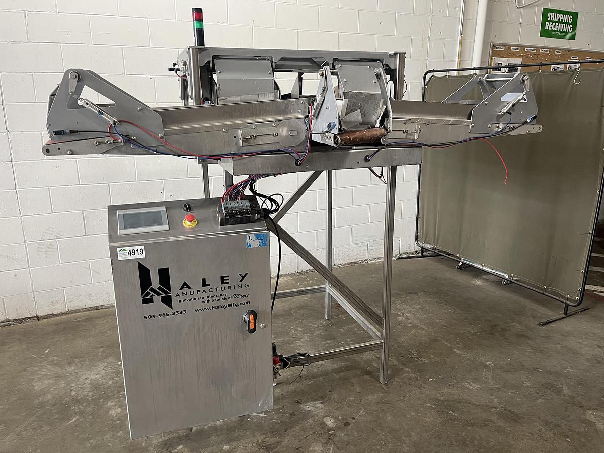 Used Hayley Manufacturing Diverting Conveyor System