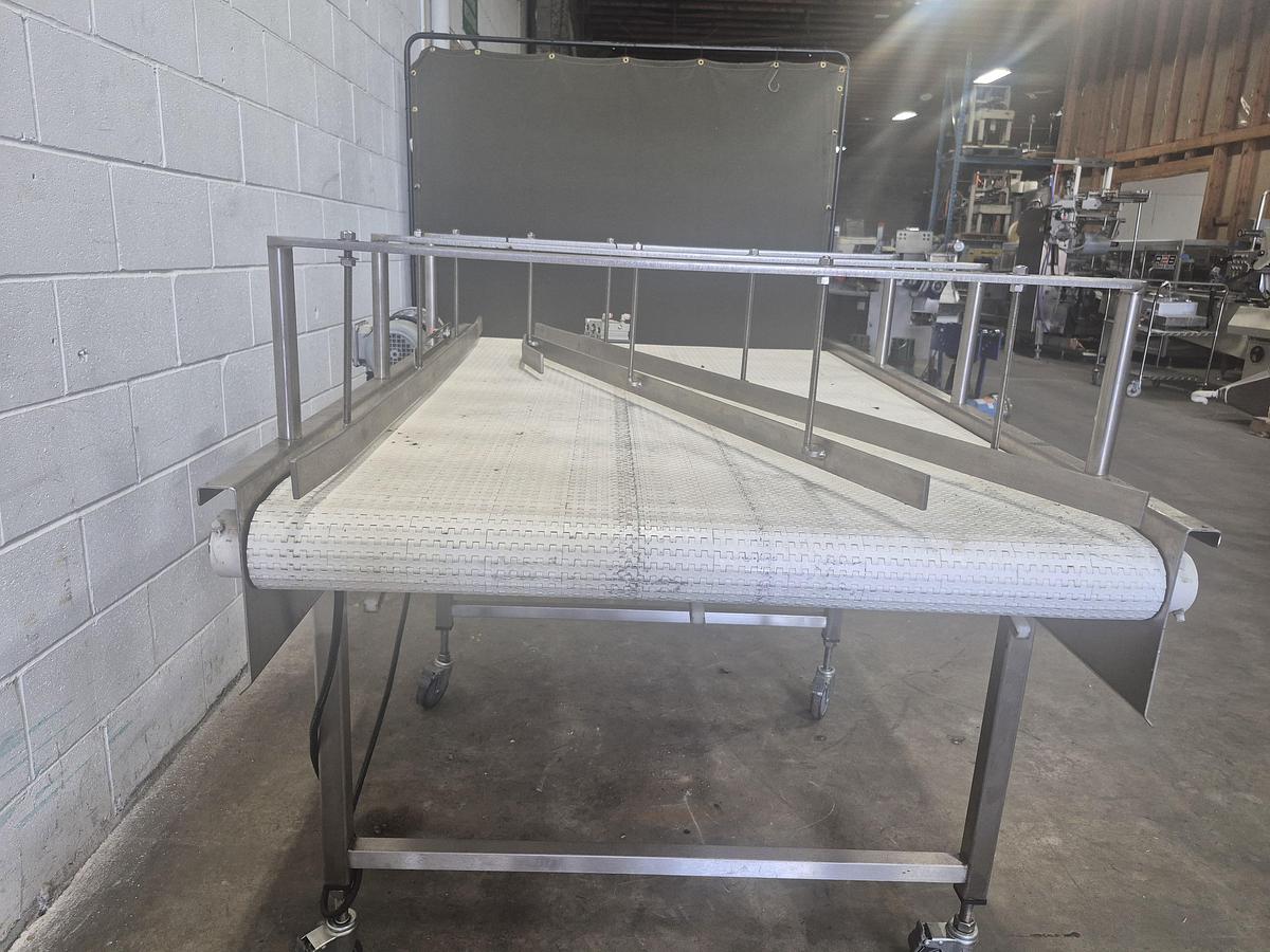 Used FMA 5 ft Flat Belt Conveyor
