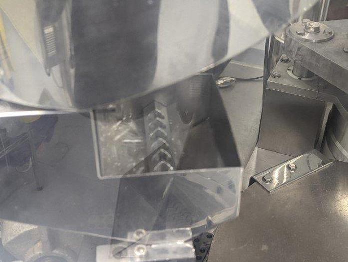 Used NJP-1800 Capsule Filling Machine