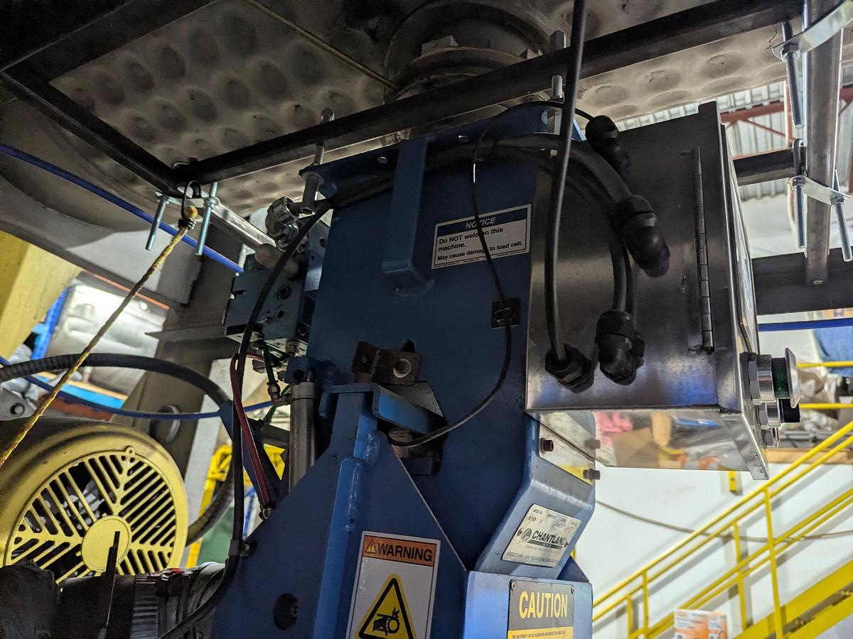 Used Jacketed Ribbon Blender with Chantland Filling System