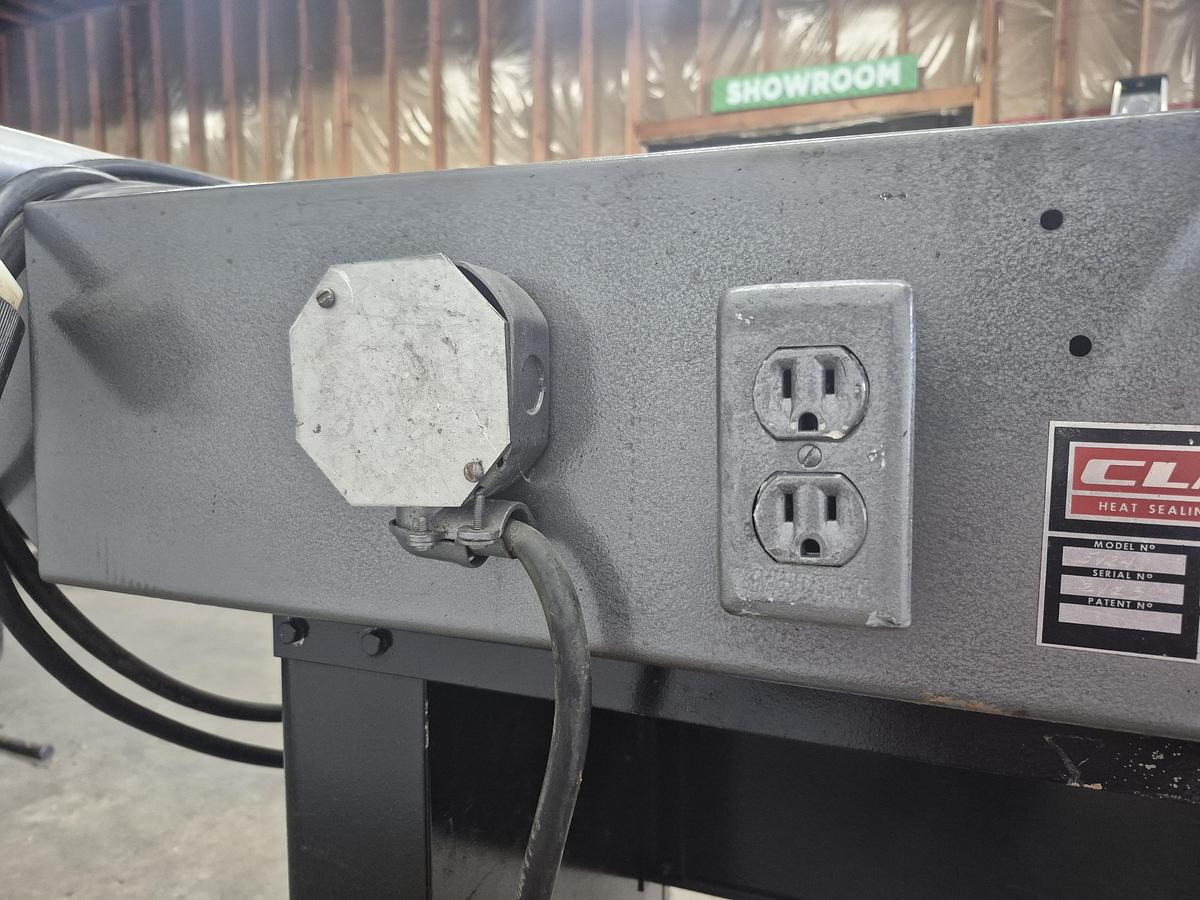 Used Clamco 5124 Manual L-Bar Sealer