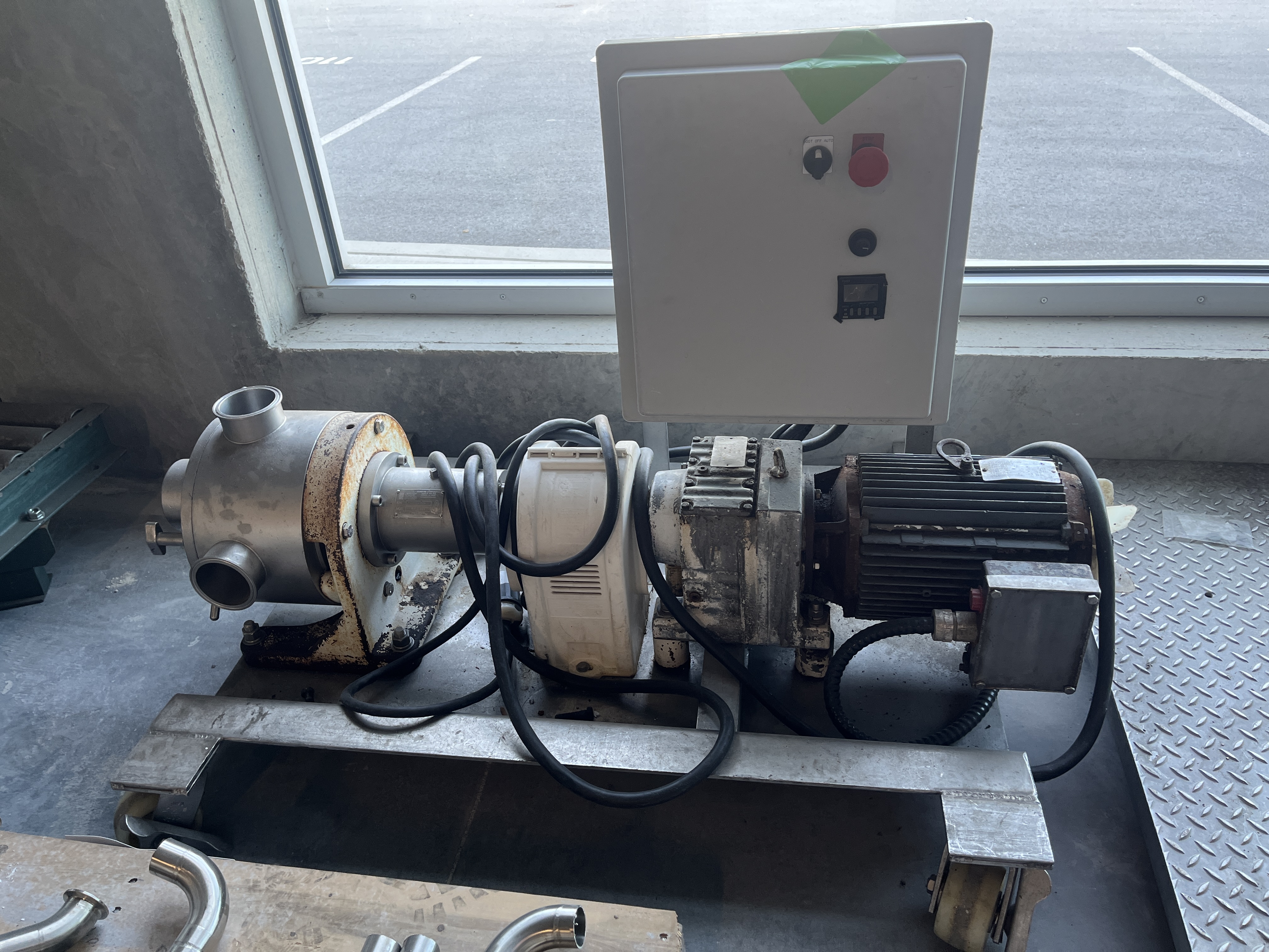 Used Sundyne Sine Pump