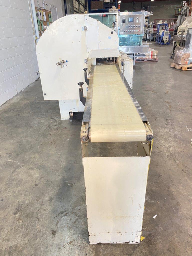 Used Herlitzius Planet 2000 Bread Slicer