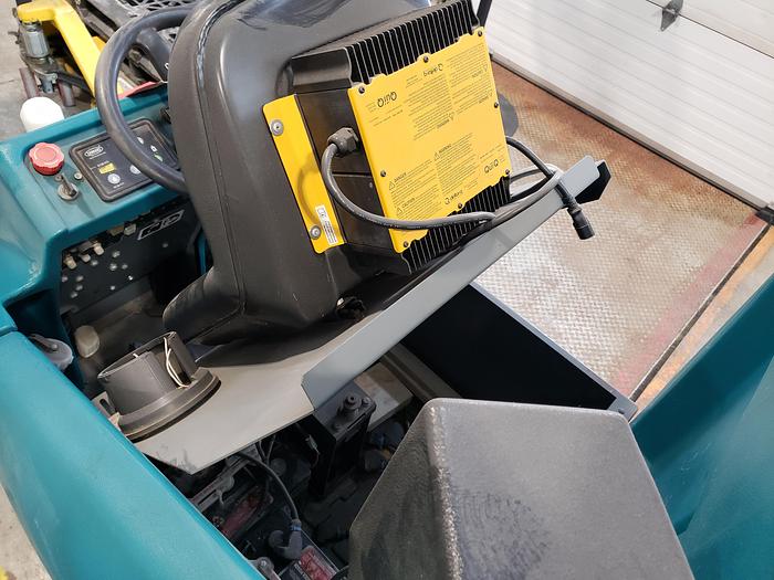 Used Tennant T15 Floor Scrubber