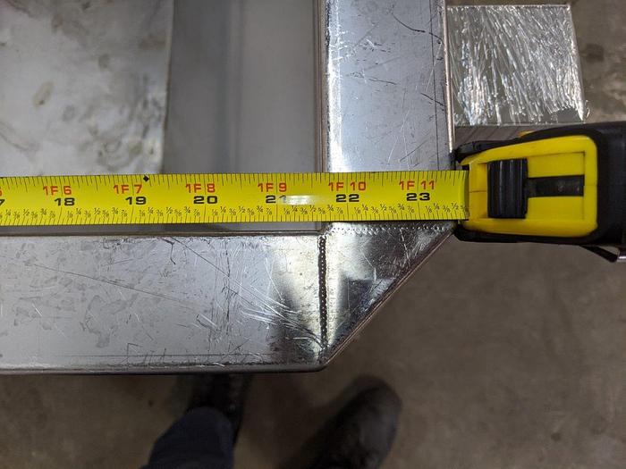 Used 54"L Shaker Conveyor