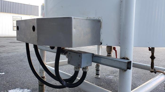 Used Chocolate Melter/Mixer with Scrape Agitator