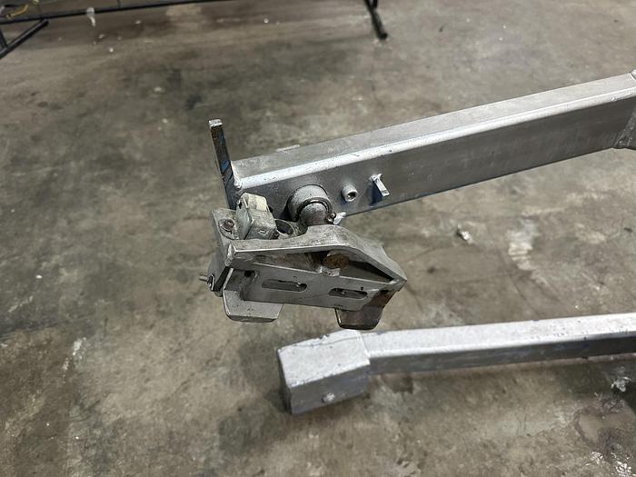 Used Savage Bros LifTILTruk E Bowl Lift