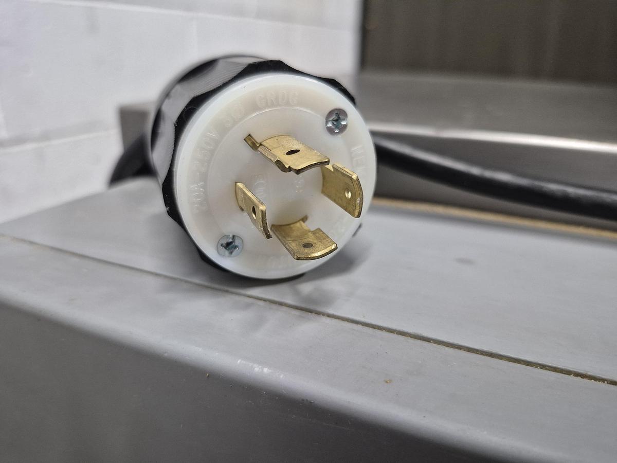 Used Deighton R Series 180 Depositor 