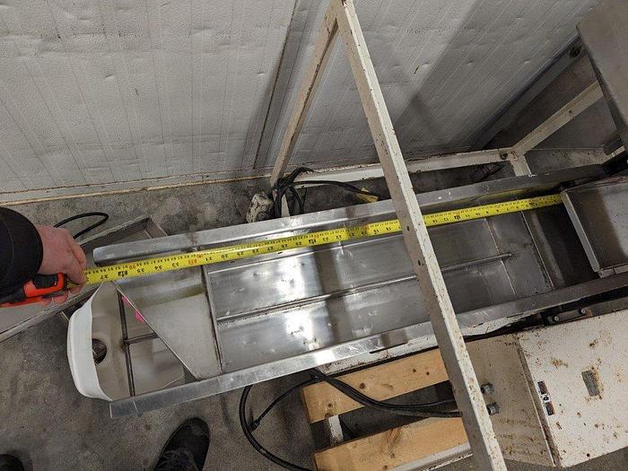 Used Syntron Vibratory Feeder With Hopper