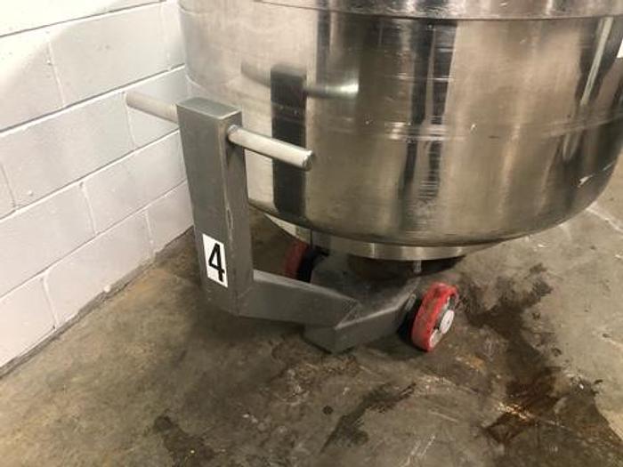 Used VMI 400L SS Mixer Bowls