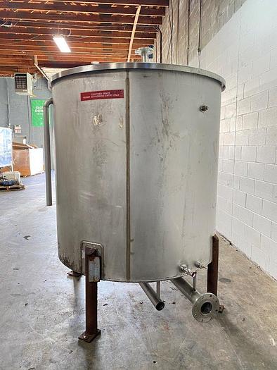 Used 600 Gallon Tank