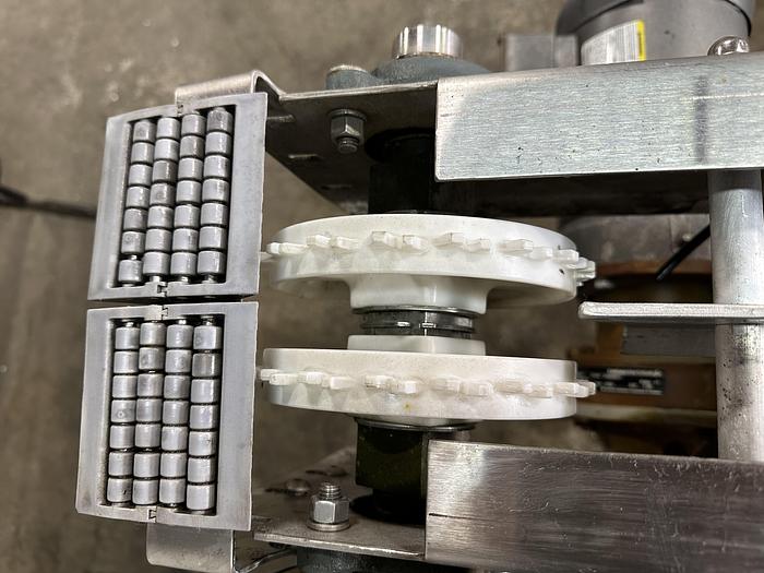 Used Woods 10' Conveyor