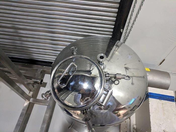 Used Small SS Vertical Tank