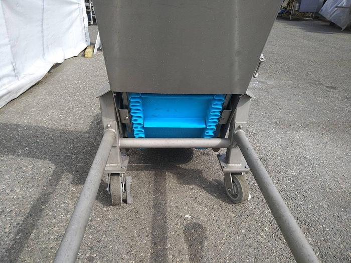 Used 9′ Incline Conveyor