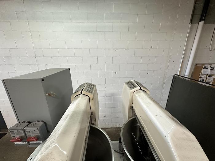 Used Per Fil PF-26 Twin-Head Auger