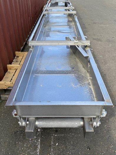 Used Commerical 27' Shaker Conveyor